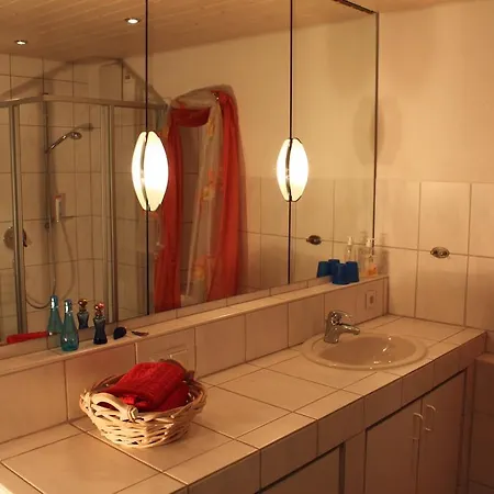 Goldenes Kreuz מלון 3*