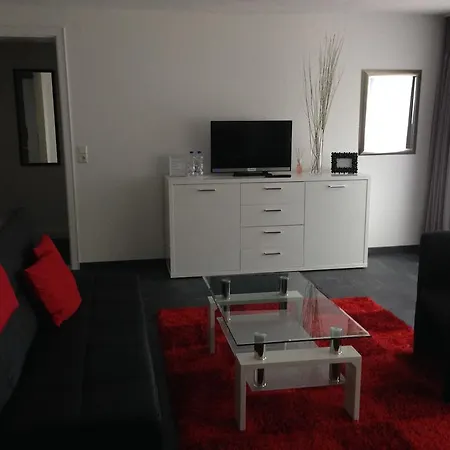 Goldenes Kreuz 3*