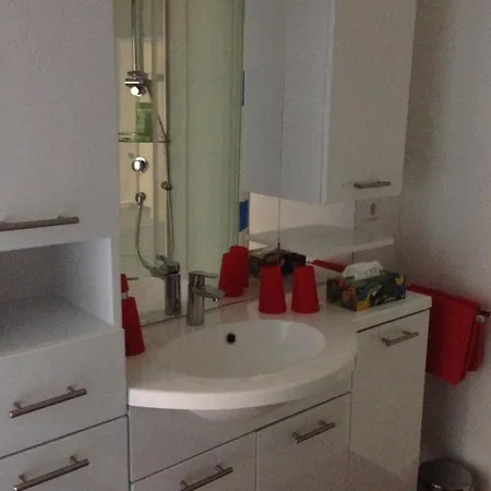 מלון Goldenes Kreuz 3*